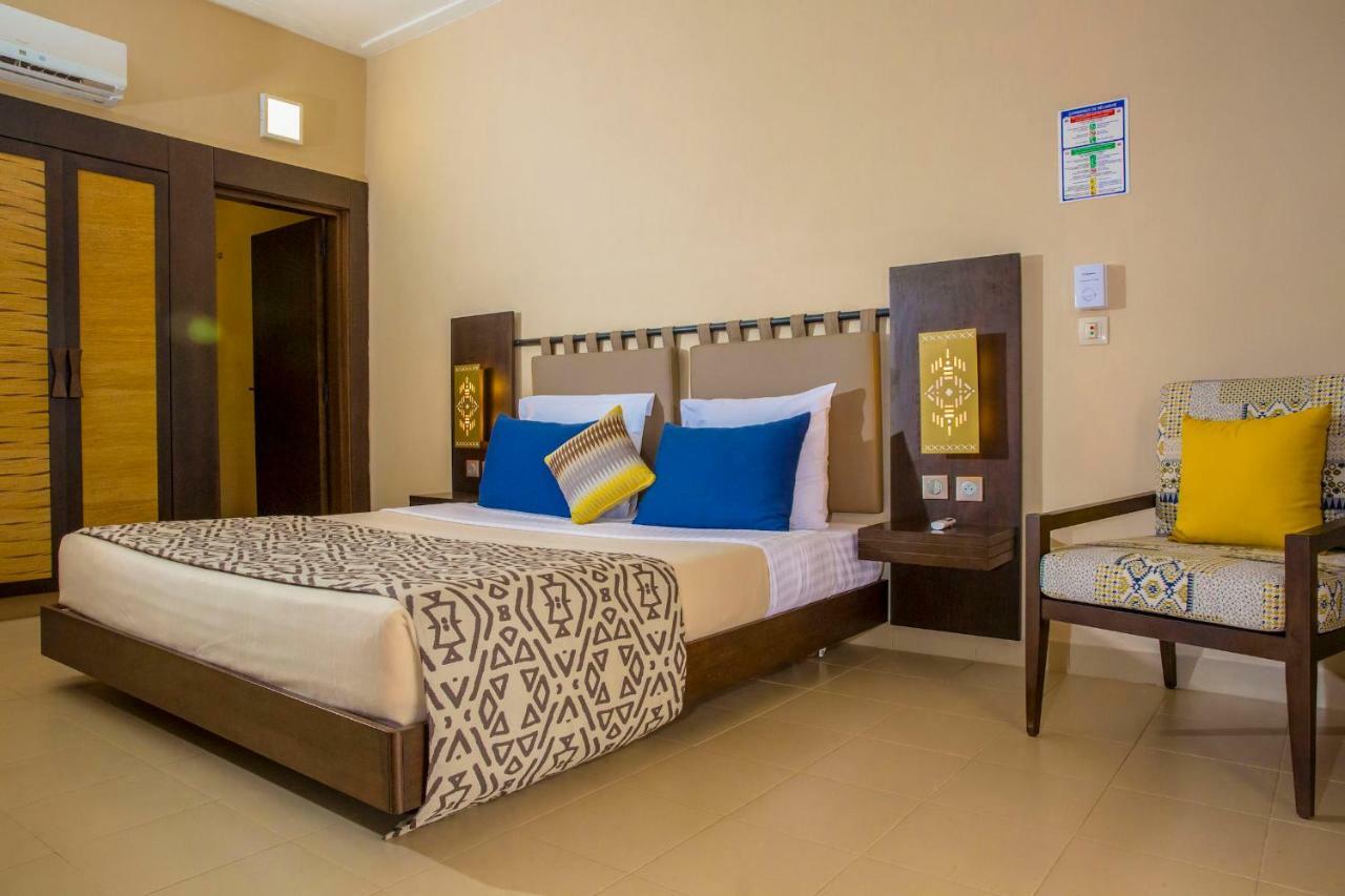 Dunia Hotel Ouagadougou Loumbila Экстерьер фото