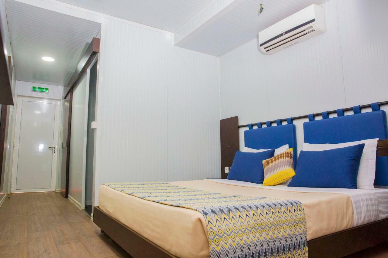 Dunia Hotel Ouagadougou Loumbila Экстерьер фото